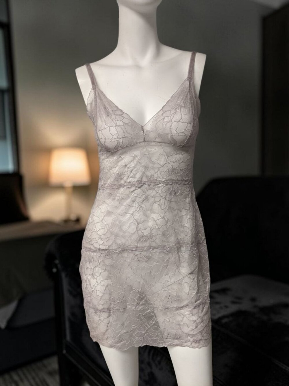 Samantha Chang ALL LACE  FULL SLIP Small- Display Model New No Tags!